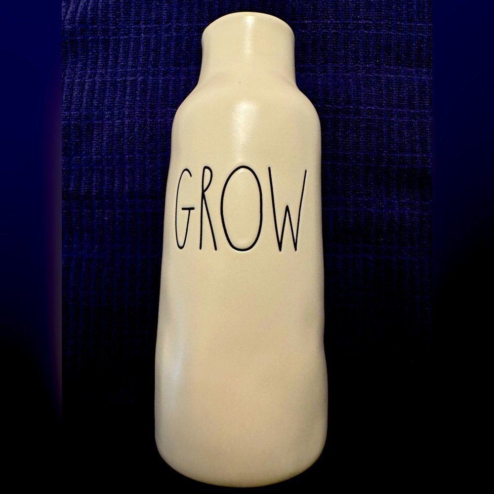 Rare Vase by Rae Dunn - “GROW” New Never used.